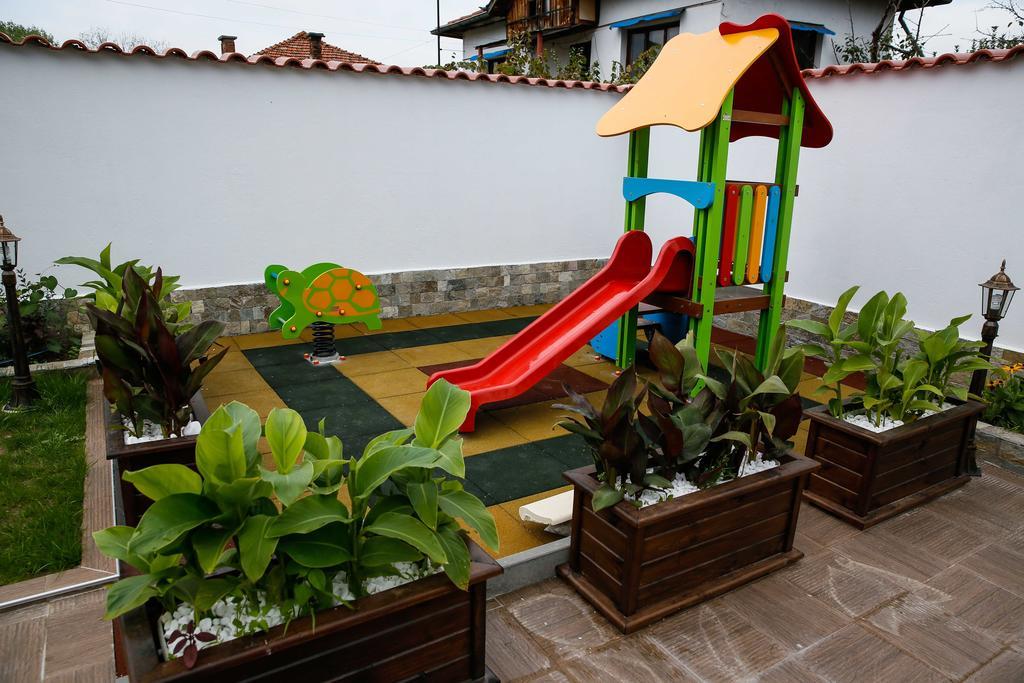 Einstein House & Spa Marchevo Esterno foto